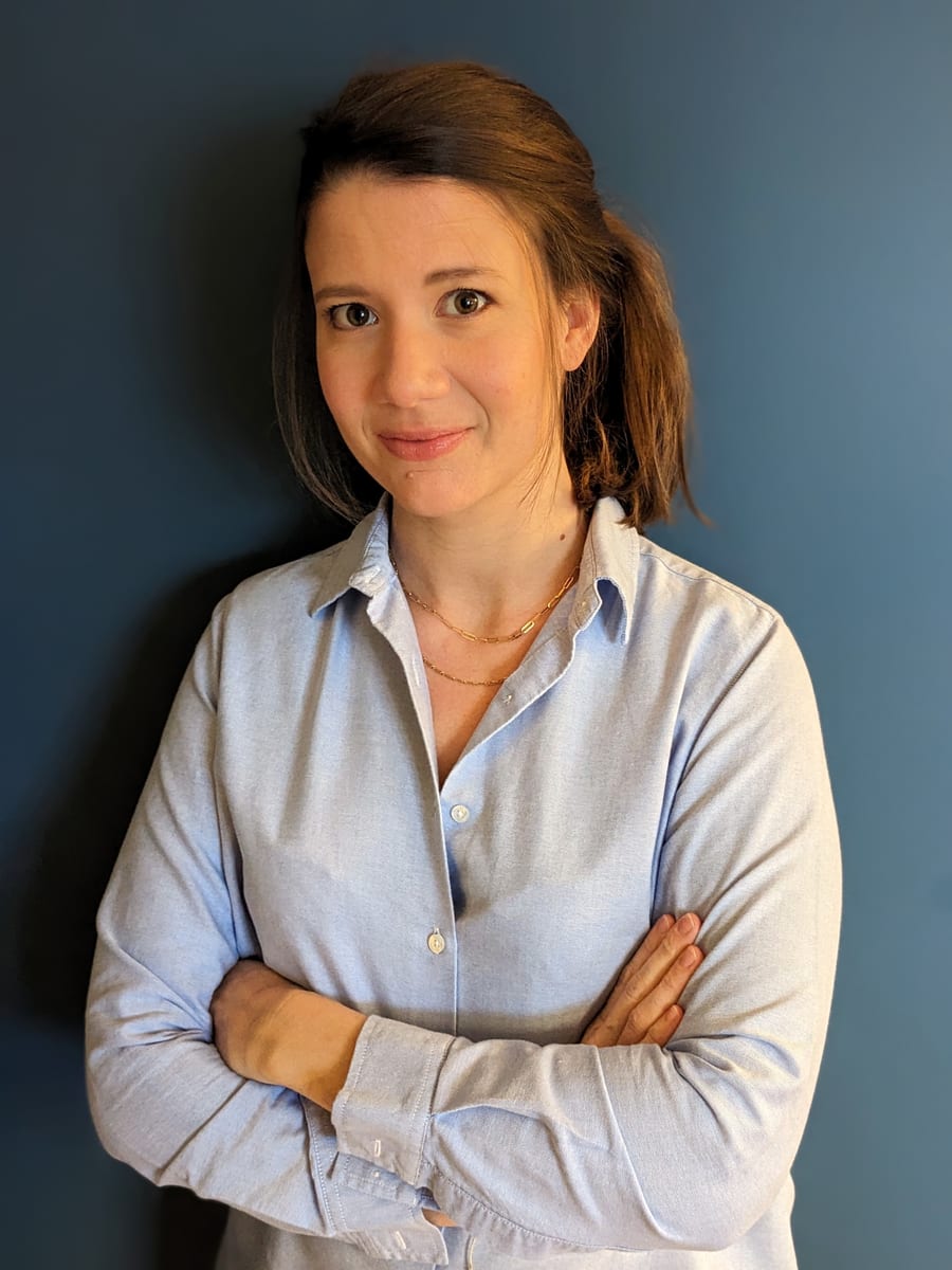 Joséphine Busson, sage-femme échographiste à Boulogne-Billancourt
